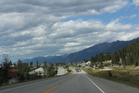 things to do in radium hot springs