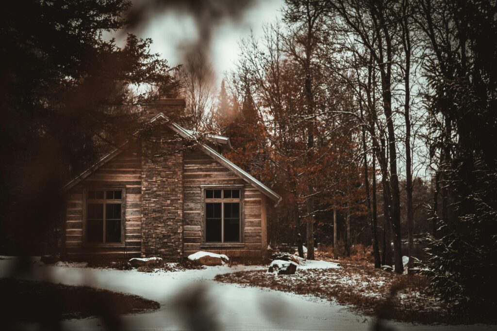 cottage versus cabin